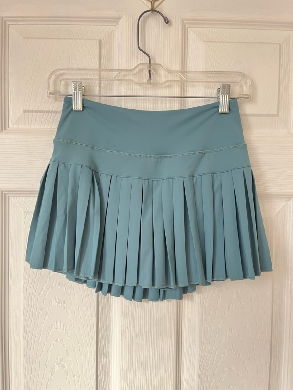GOLD HINGE Blue Tennis Skort Size Small